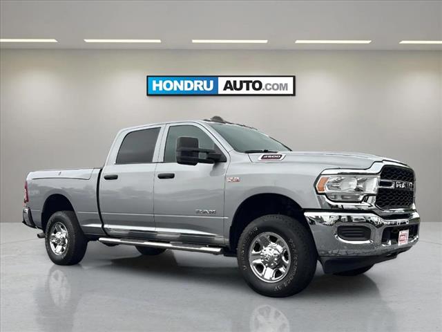 2022 RAM 2500 Tradesman Crew Cab 4x4 64 Box
