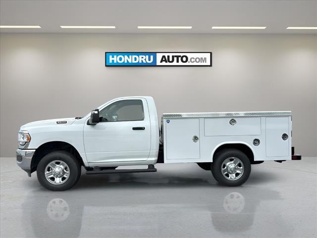 2024 RAM Ram 3500 Chassis Cab RAM 3500 TRADESMAN CHASSIS REGULAR CAB 4X4 60 CA