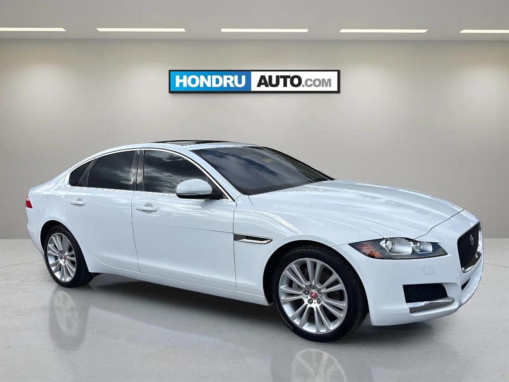 2017 Jaguar XF 20d Prestige 2017 Jaguar XF 20d Prestige