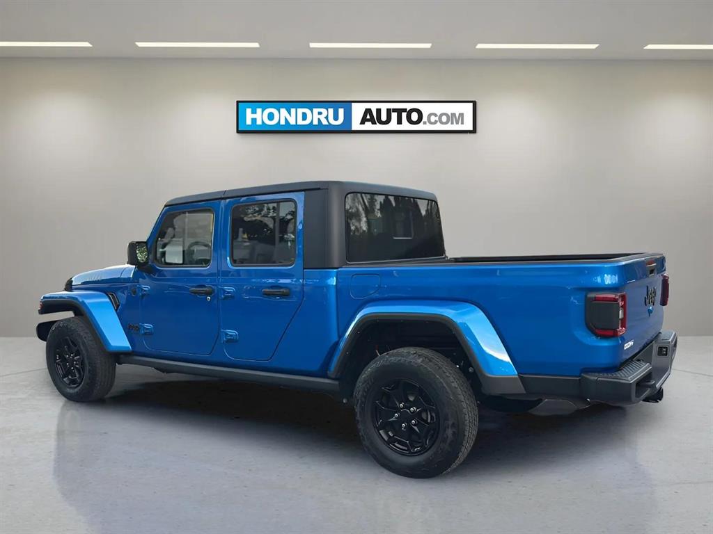 2021 Jeep Gladiator Willys 4x4