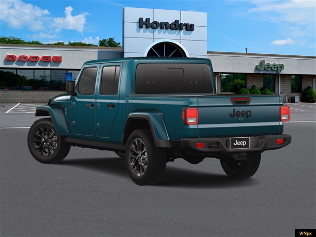 2025 Jeep Gladiator NightHawk