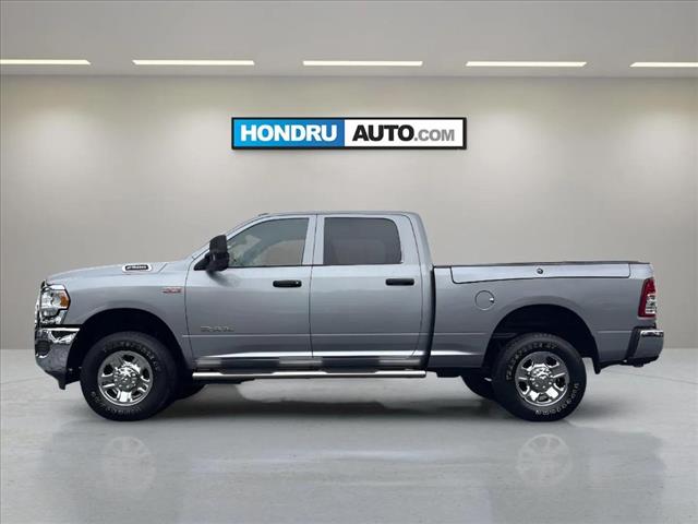 2022 RAM 2500 Tradesman Crew Cab 4x4 64 Box