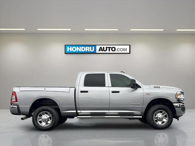 2022 RAM 2500 Tradesman Crew Cab 4x4 64 Box
