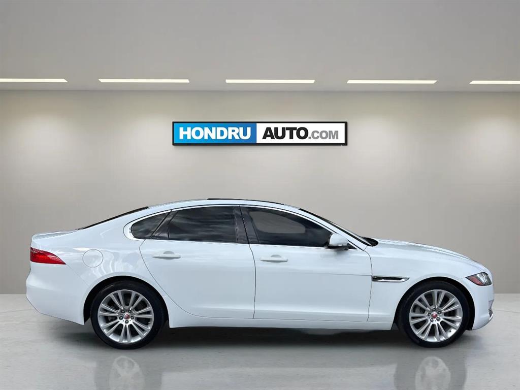 2017 Jaguar XF 20d Prestige