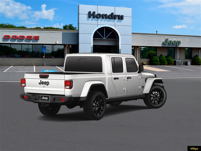 2024 Jeep Gladiator GLADIATOR NIGHTHAWK 4X4