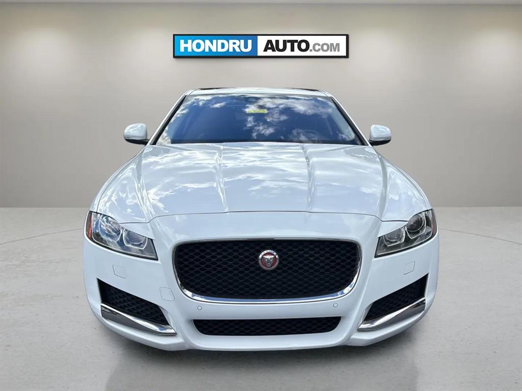 2017 Jaguar XF 20d Prestige