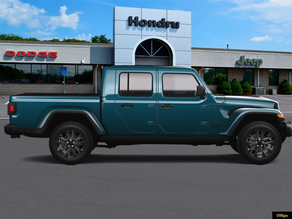 2025 Jeep Gladiator GLADIATOR NIGHTHAWK 4X4