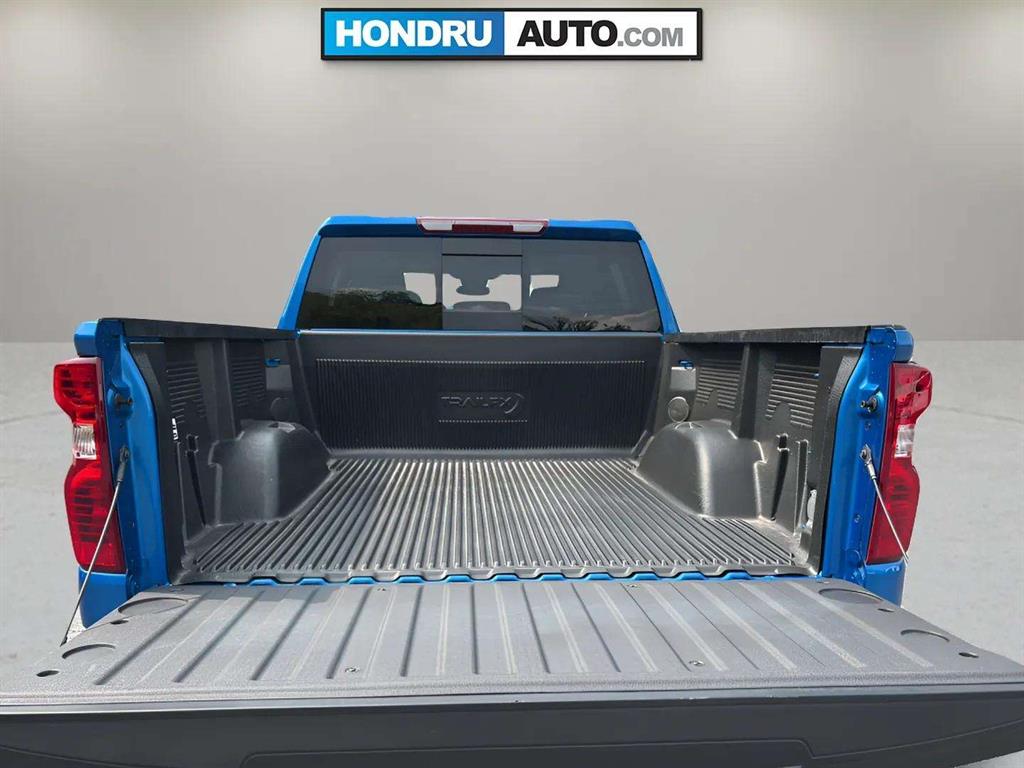 2022 Chevrolet Silverado 1500 4WD Crew Cab Standard Bed LT