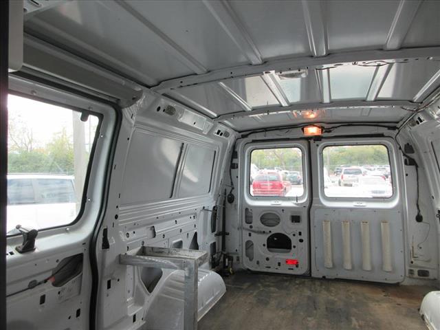 2014 Ford E-Series E-150