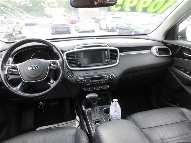 2019 Kia Sorento EX V6