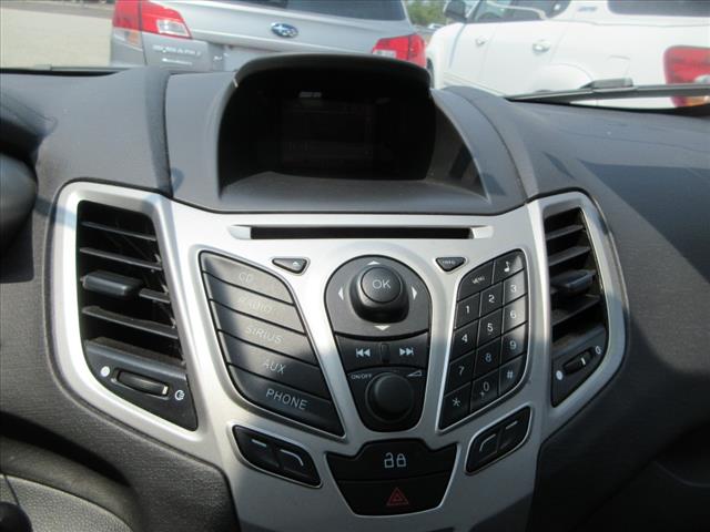 2013 Ford Fiesta SE