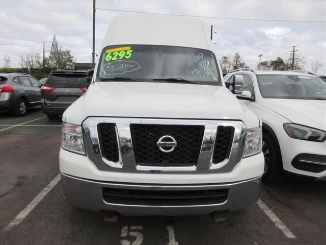 2017 Nissan NV 3500 HD SL