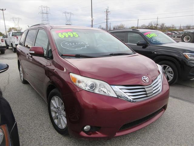 2014 Toyota Sienna Limited 7-Passenger