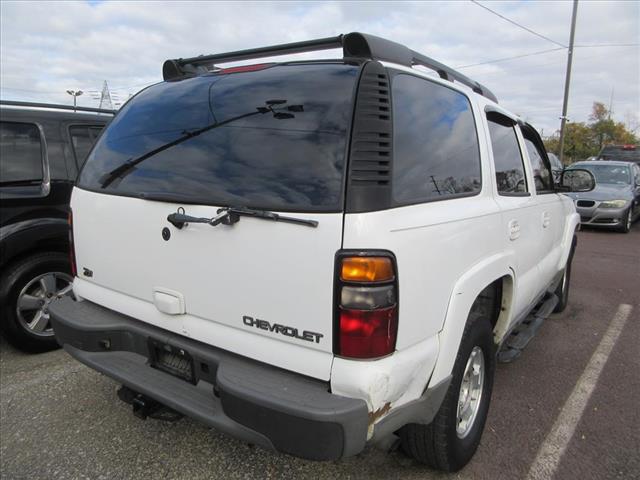 2004 Chevrolet Tahoe Base