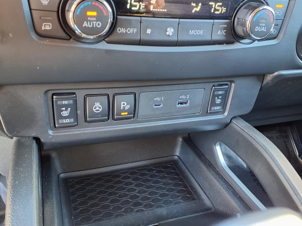 2023 Nissan Frontier SV