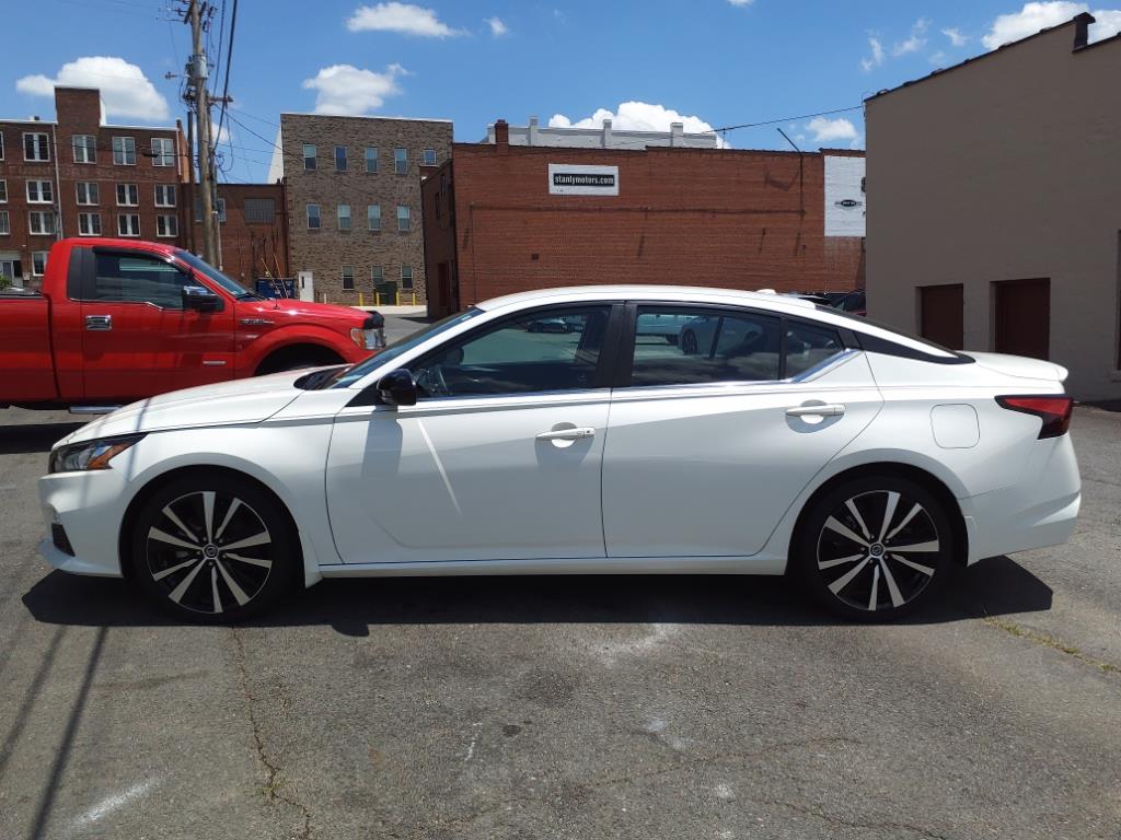 2021 Nissan Altima 2.5 SR