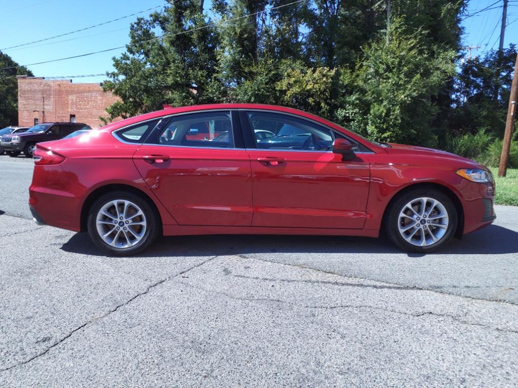 2019 Ford Fusion SE