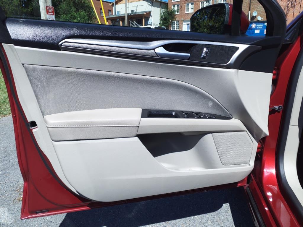 2019 Ford Fusion SE