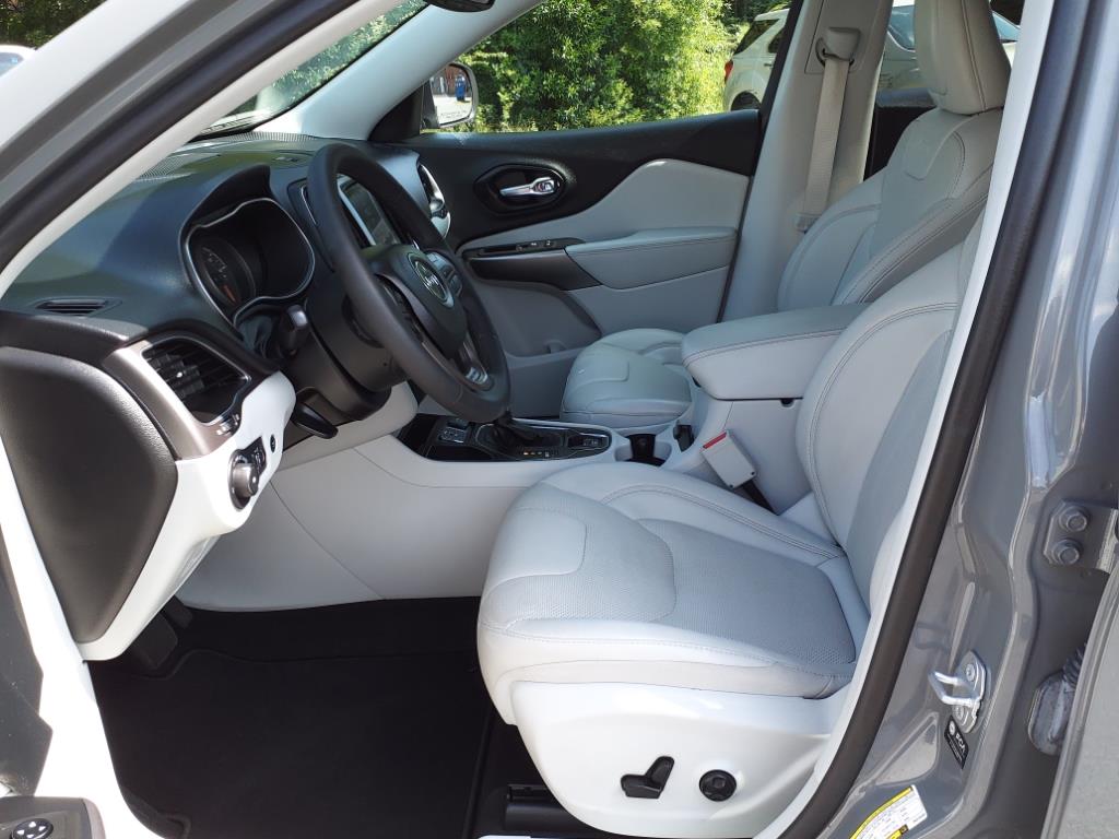 2021 Jeep Cherokee Latitude Lux