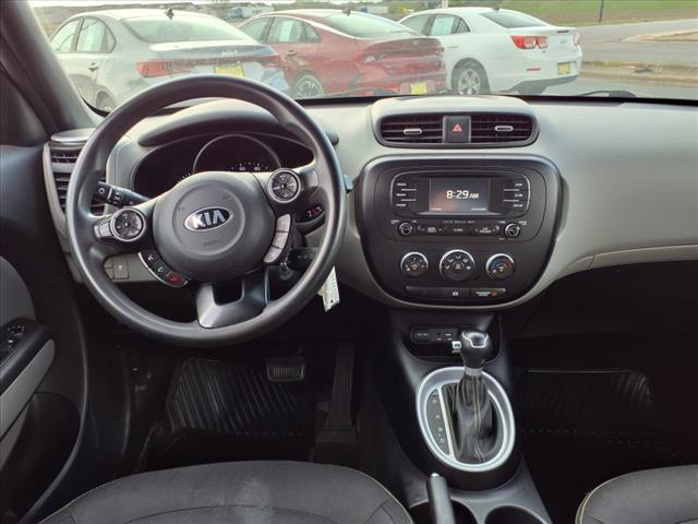 2016 Kia Soul +