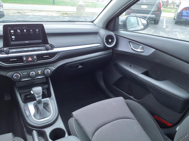 2023 Kia Forte LX