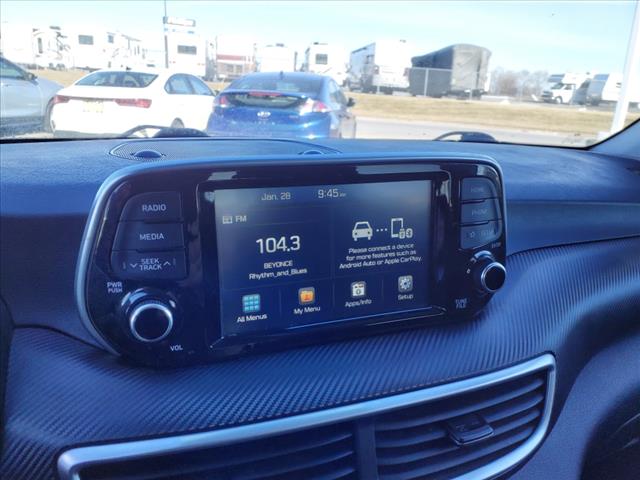 2021 Hyundai TUCSON SE