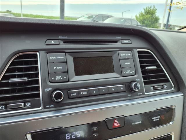 2017 Hyundai SONATA SE
