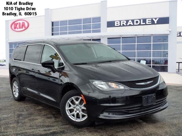 2017 Chrysler Pacifica Touring