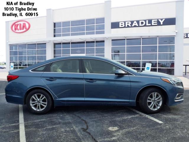 2017 Hyundai SONATA SE