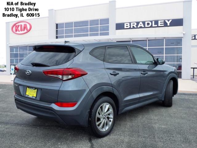 2016 Hyundai TUCSON SE