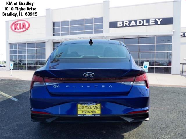 2021 Hyundai ELANTRA SEL