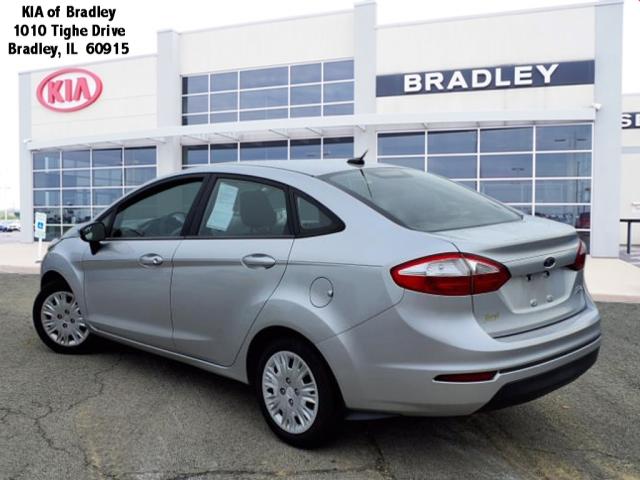 2015 Ford Fiesta S
