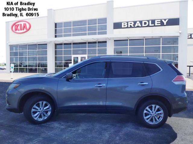 2016 Nissan Rogue SV