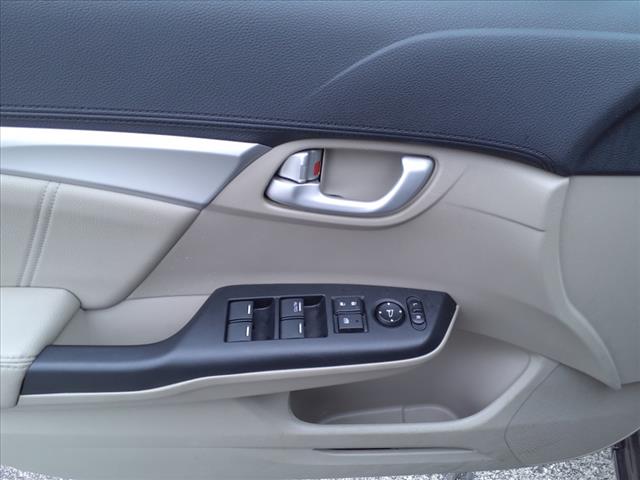 2014 Honda Civic Hybrid w/Leather
