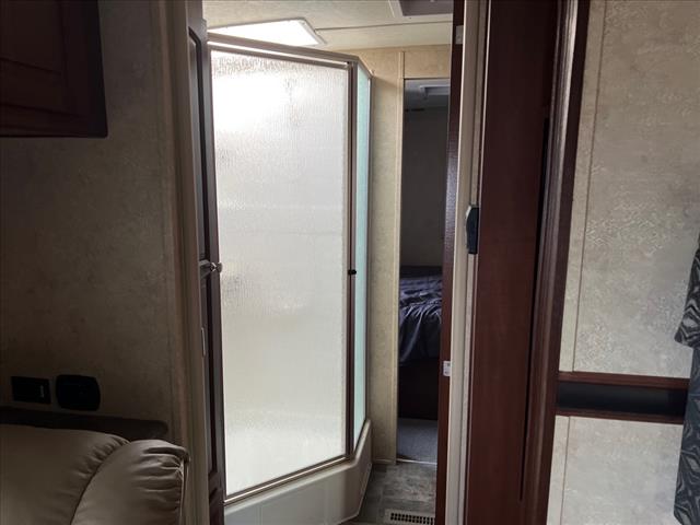 2015 Forest River V-LIGHT 30WFKS 