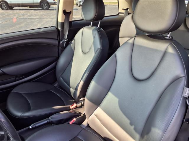 2013 MINI Hardtop Cooper
