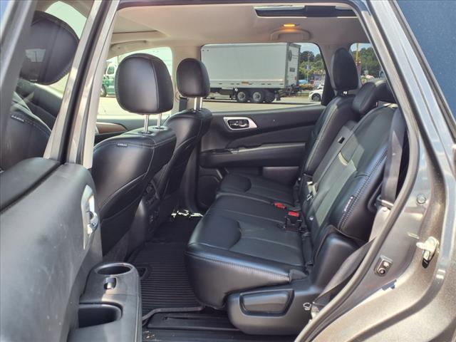 2018 Nissan Pathfinder Platinum