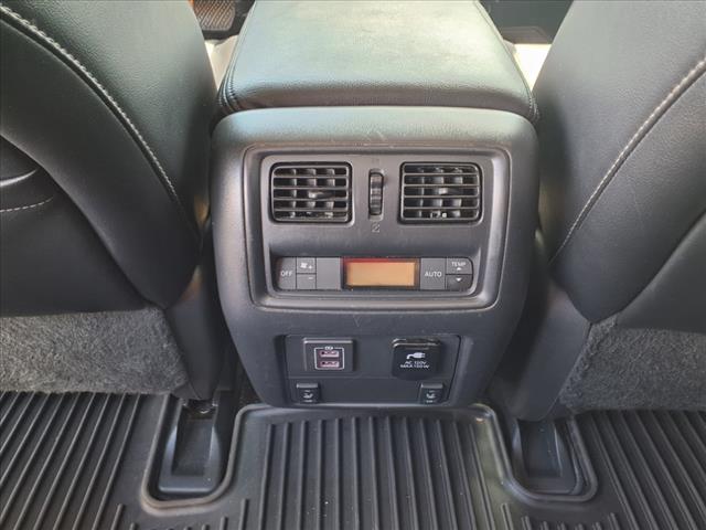 2018 Nissan Pathfinder Platinum