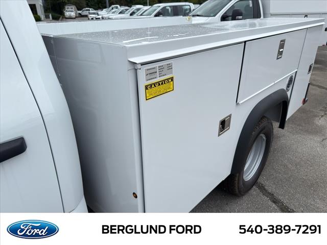 2025 Ford F-350 Super Duty XL - Photo 10