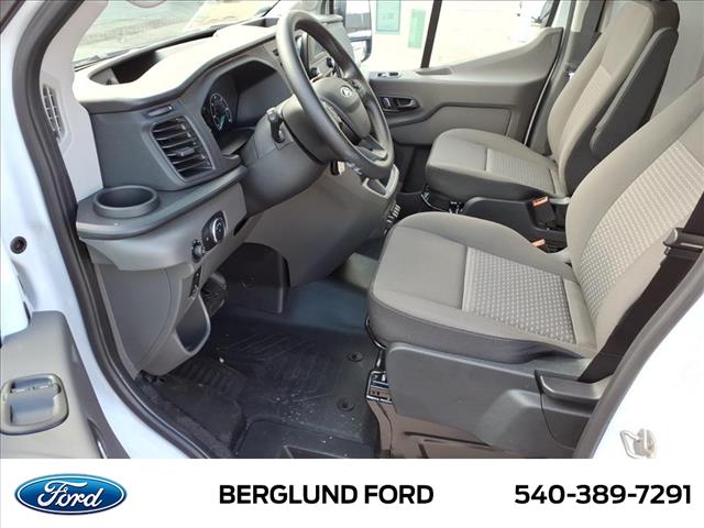 2025 Ford Transit Base - Photo 10