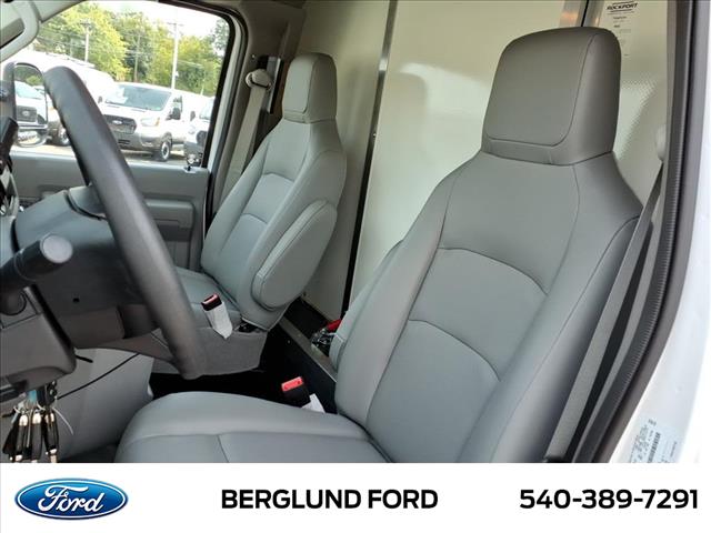 2026 Ford E-Series Base - Photo 10