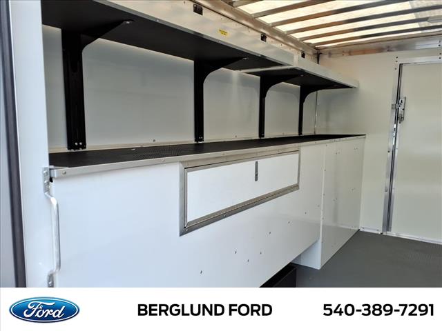 2026 Ford E-Series Base - Photo 10