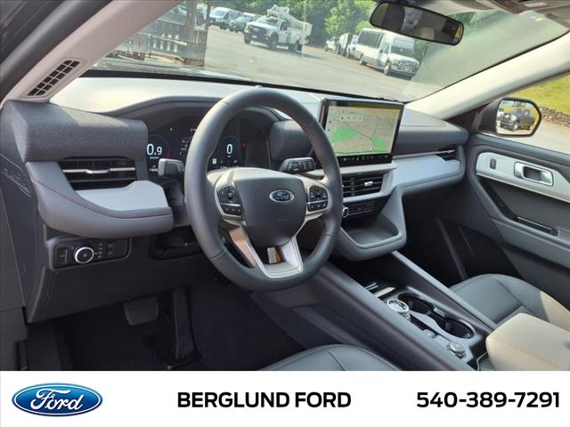 2025 Ford Explorer Active - Photo 10