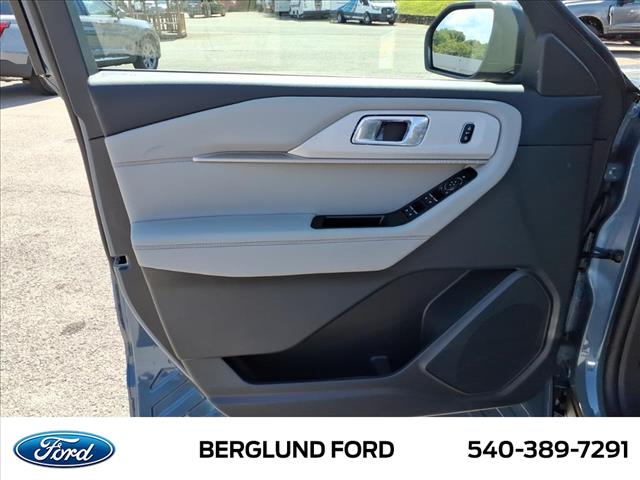 2025 Ford Explorer Active - Photo 10