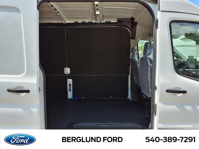 2025 Ford Transit Base - Photo 10