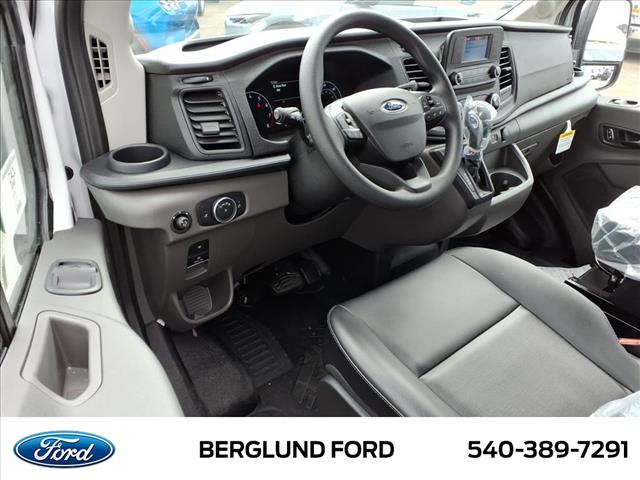 2025 Ford Transit Base - Photo 10