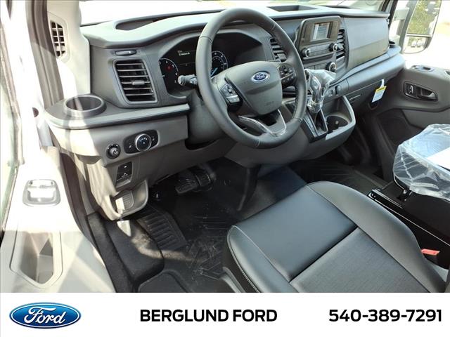 2025 Ford Transit Base - Photo 10