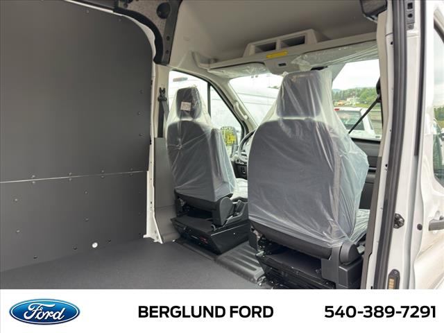 2025 Ford Transit Base - Photo 10