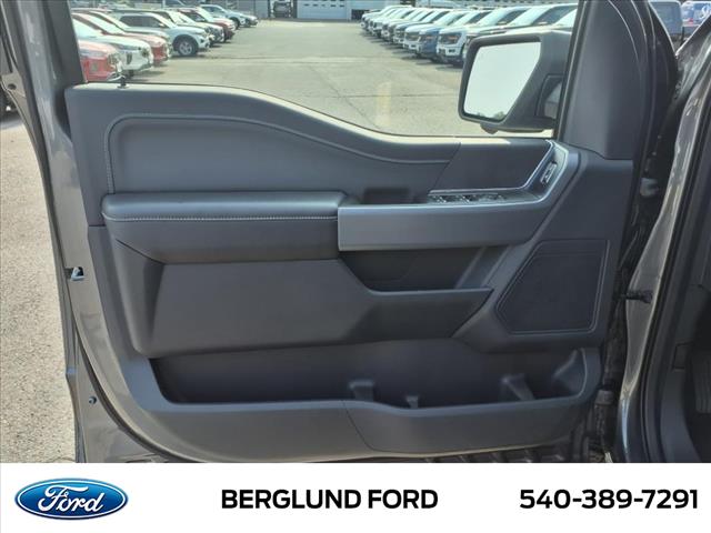 2025 Ford F-150 XLT - Photo 10