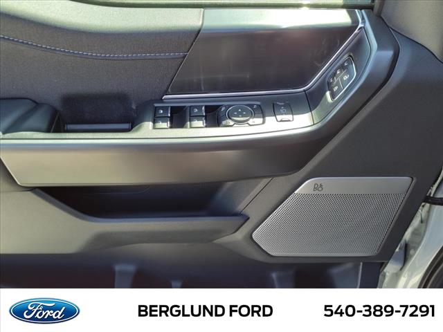 2025 Ford F-150 Lariat - Photo 10